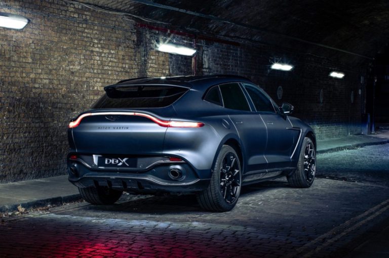 Aston Martin DBX by Q: immagini ufficiali