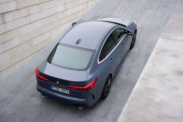 Bmw 220d M Sport e Bmw M235i xDrive 2020: immagini ufficiali