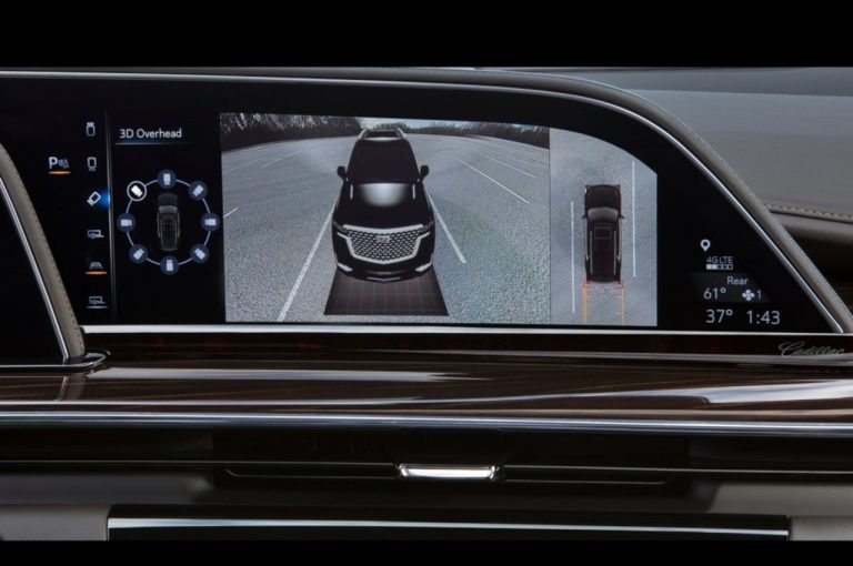 Cadillac Escalade 2020: immagini ufficiali
