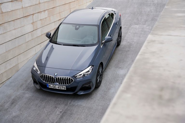 Bmw 220d M Sport e Bmw M235i xDrive 2020: immagini ufficiali