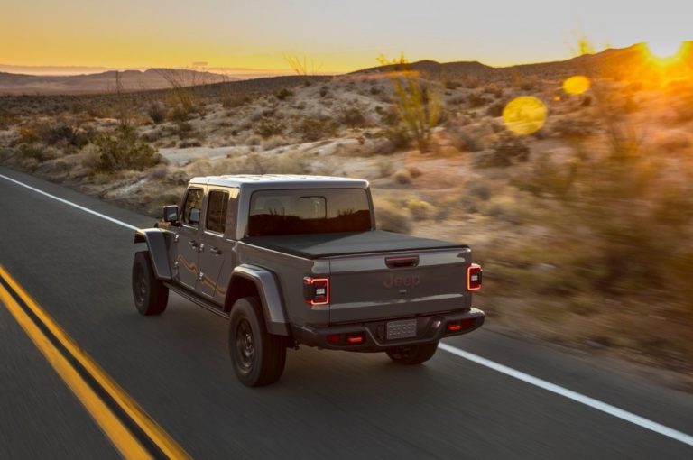 Jeep Gladiator Mojave 2020: immagini ufficiali