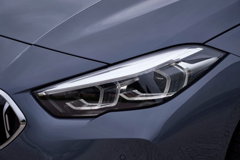 Bmw 220d M Sport e Bmw M235i xDrive 2020: immagini ufficiali