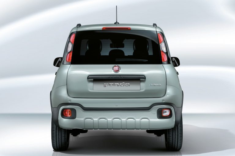 Fiat 500 Hybrid e Fiat Panda Hybrid Launch Edition: nuove immagini ufficiali