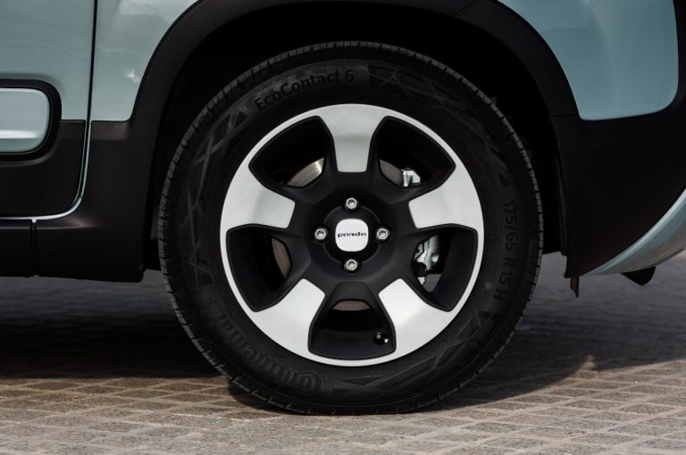Fiat 500 Hybrid e Fiat Panda Hybrid Launch Edition: nuove immagini ufficiali