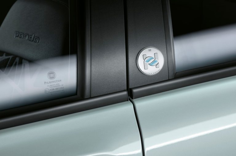 Fiat 500 Hybrid e Fiat Panda Hybrid Launch Edition: nuove immagini ufficiali