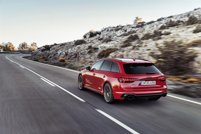 Audi RS 4 Avant: nuove immagini ufficiali