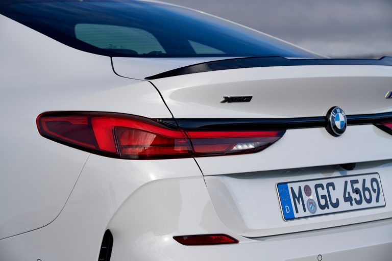 Bmw 220d M Sport e Bmw M235i xDrive 2020: immagini ufficiali