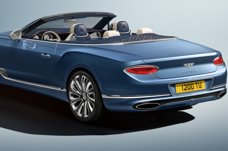 Bentley Continental GT Mulliner Convertible 2020: immagini ufficiali