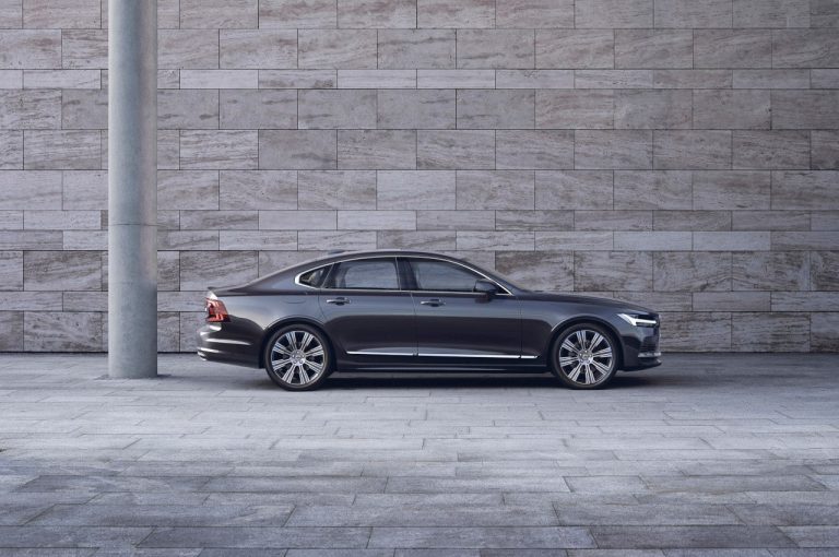 Volvo S90 e Volvo V90 restyling 2020: immagini ufficiali