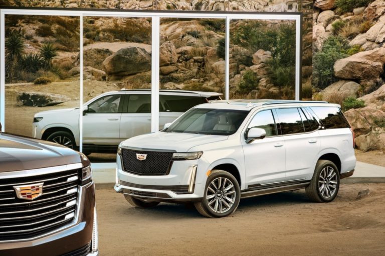 Cadillac Escalade 2020: immagini ufficiali