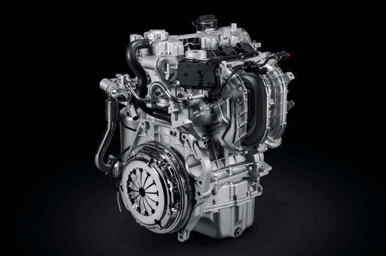 Motore 1.0 3 cilindri FireFly Mild Hybrid per Fiat 500 Hybrid e Panda Hybrid: immagini ufficiali