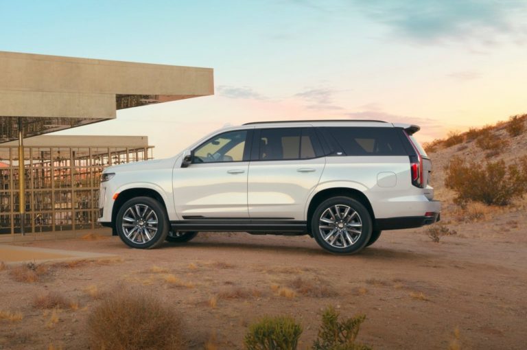 Cadillac Escalade 2020: immagini ufficiali