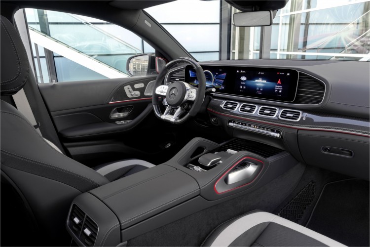Mercedes-AMG GLE 63 4MATIC+ Coupé: immagini ufficiali