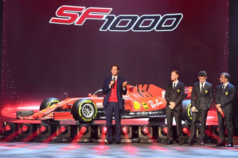 Ferrari SF1000 F1 2020: immagini della presentazione