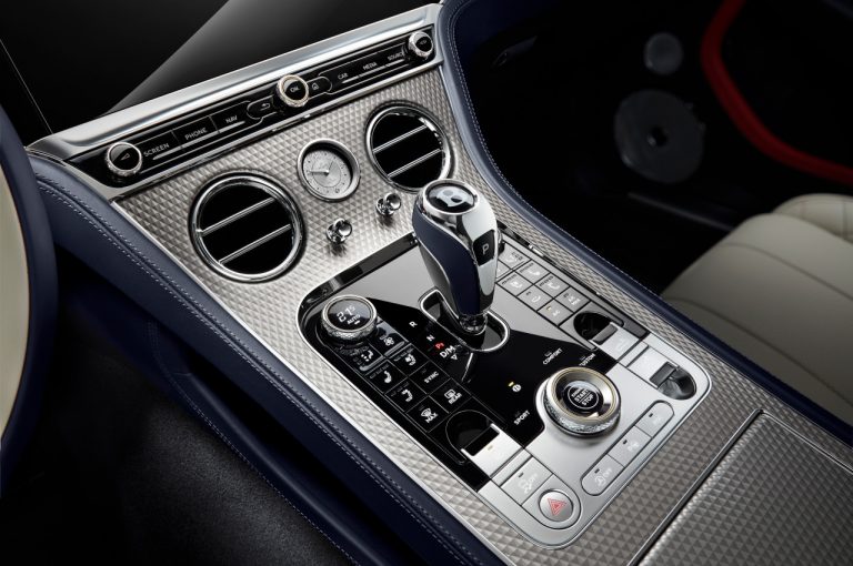 Bentley Continental GT Mulliner Convertible 2020: immagini ufficiali