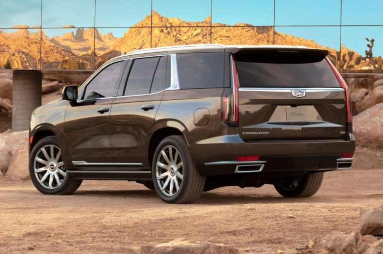 Cadillac Escalade 2020: immagini ufficiali