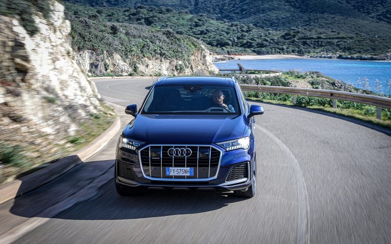 Audi Q5, Q7 e SQ8: le immagini