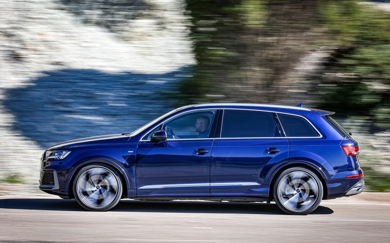 Audi Q5, Q7 e SQ8: le immagini