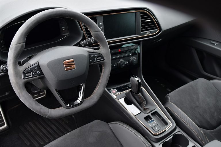 Leon Cupra R ST: la prova su strada