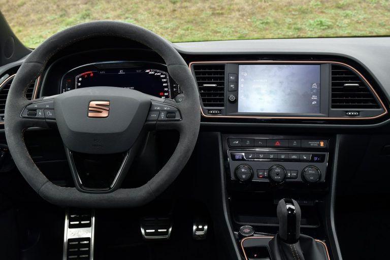 Leon Cupra R ST: la prova su strada