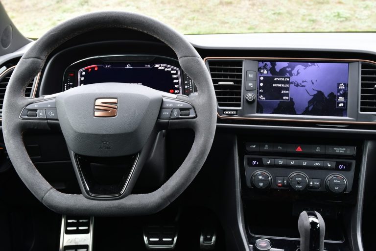 Leon Cupra R ST: la prova su strada