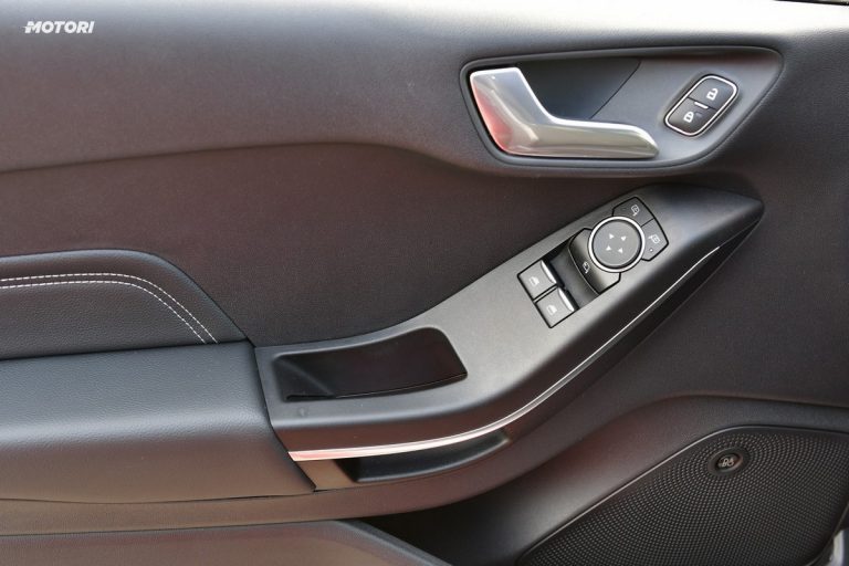 Ford Fiesta ST: la prova su strada e in pista