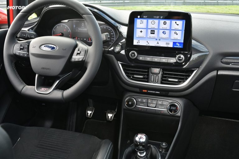 Ford Fiesta ST: la prova su strada e in pista