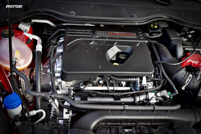 Ford Fiesta ST: la prova su strada e in pista