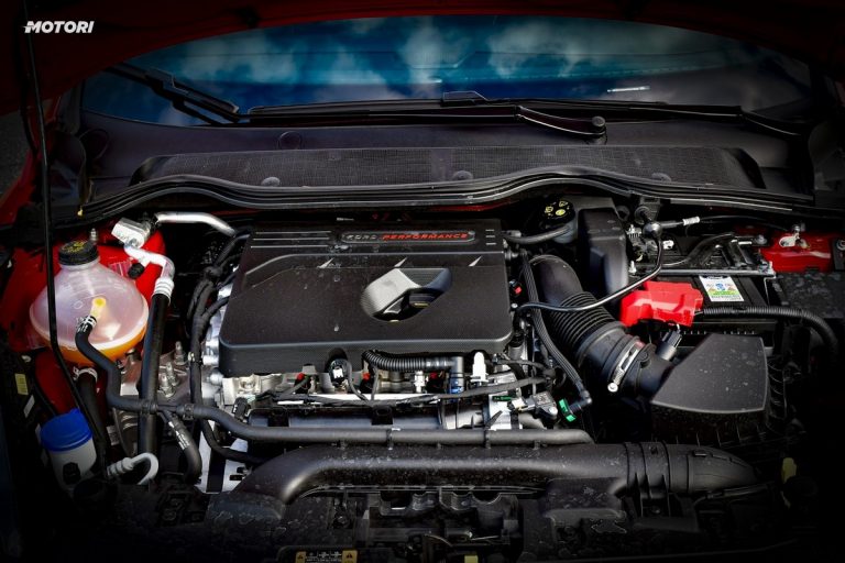 Ford Fiesta ST: la prova su strada e in pista