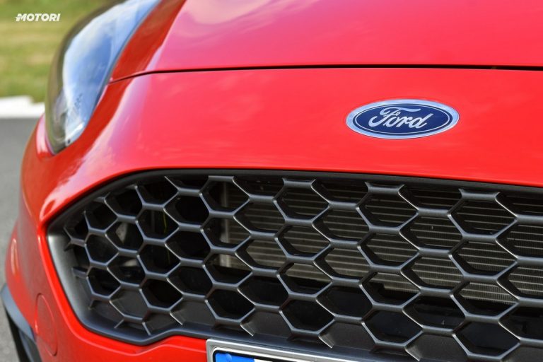 Ford Fiesta ST: la prova su strada e in pista