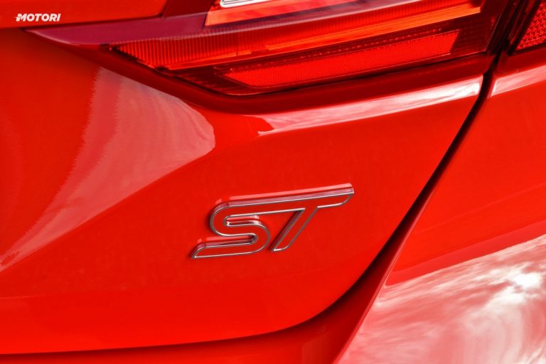 Ford Fiesta ST: la prova su strada e in pista