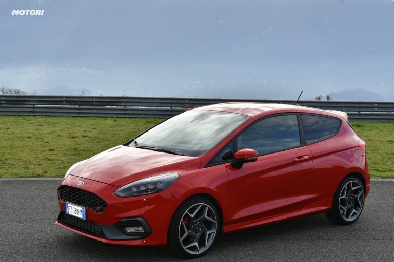 Ford Fiesta ST: la prova su strada e in pista