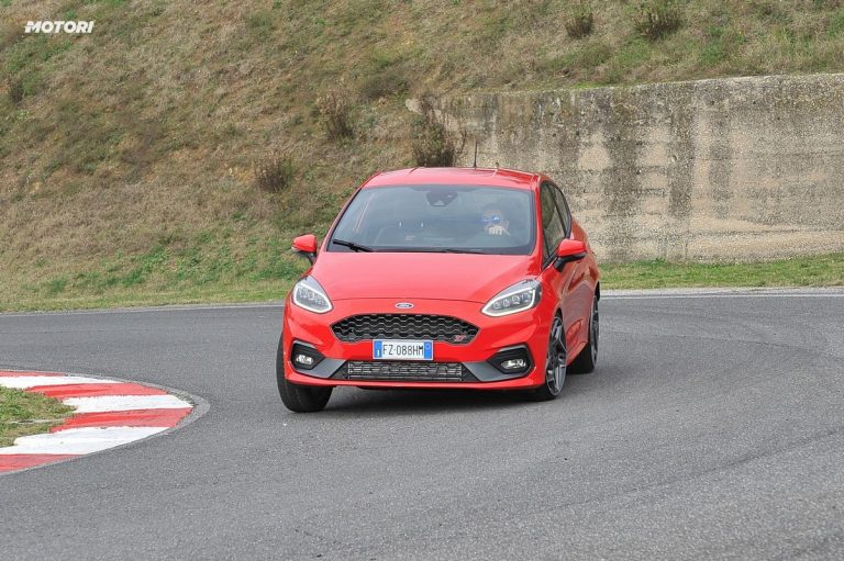 Ford Fiesta ST: la prova su strada e in pista