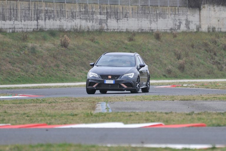 Leon Cupra R ST: la prova su strada