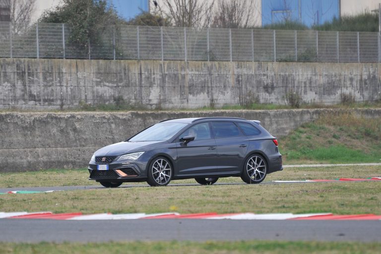 Leon Cupra R ST: la prova su strada