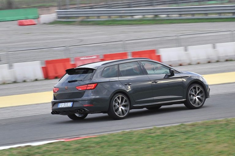 Leon Cupra R ST: la prova su strada