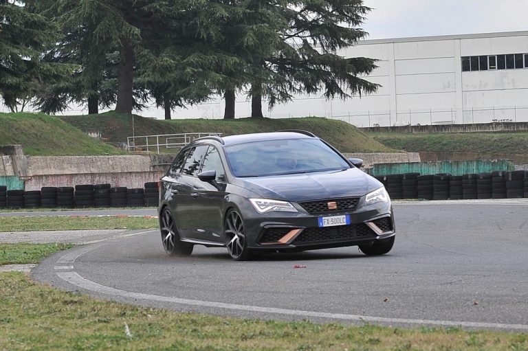 Leon Cupra R ST: la prova su strada