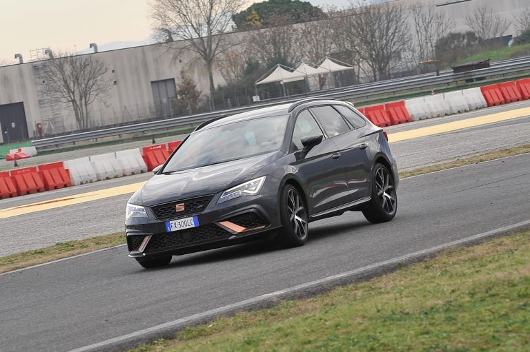 Leon Cupra R ST: la prova su strada