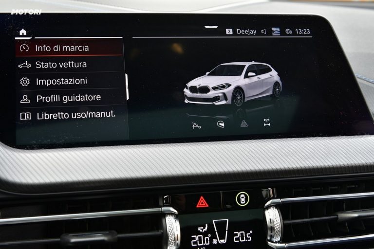 BMW M135i xDrive: la prova su strada e in pista