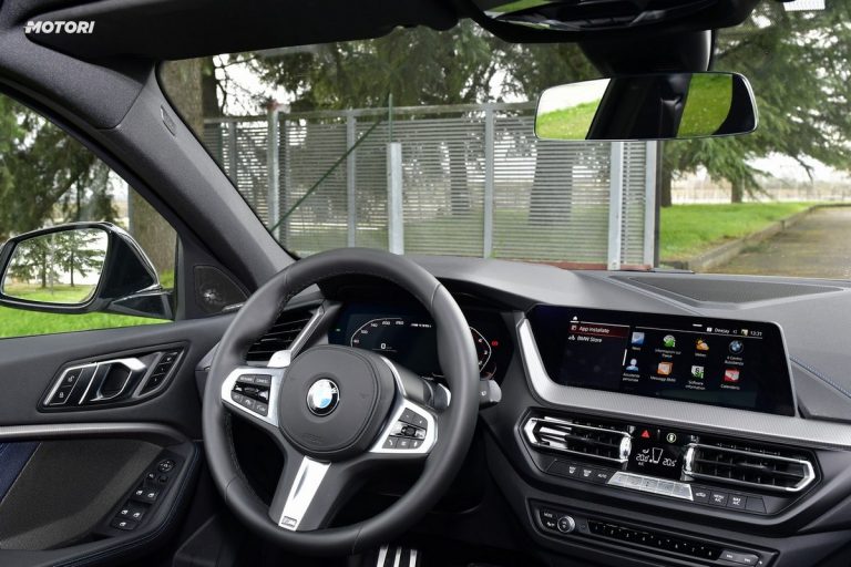 BMW M135i xDrive: la prova su strada e in pista
