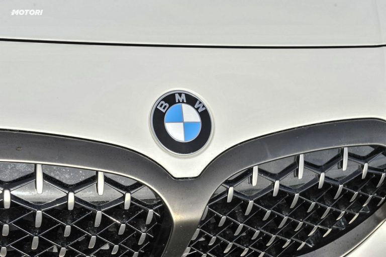 BMW M135i xDrive: la prova su strada e in pista