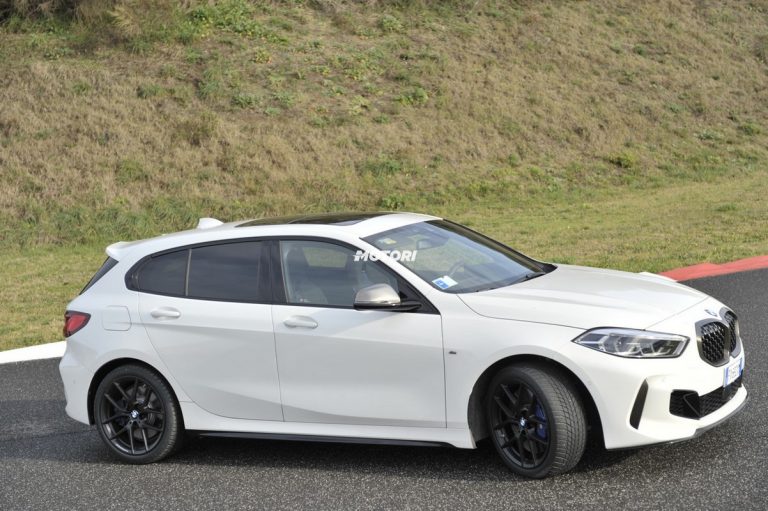 BMW M135i xDrive: la prova su strada e in pista