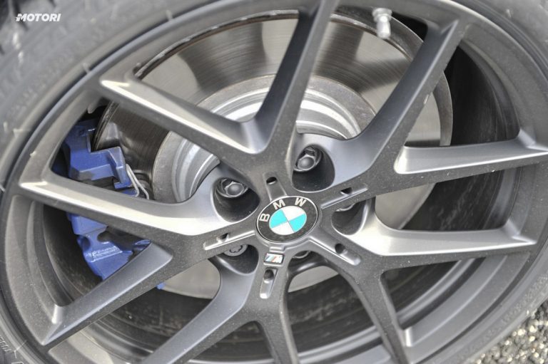BMW M135i xDrive: la prova su strada e in pista