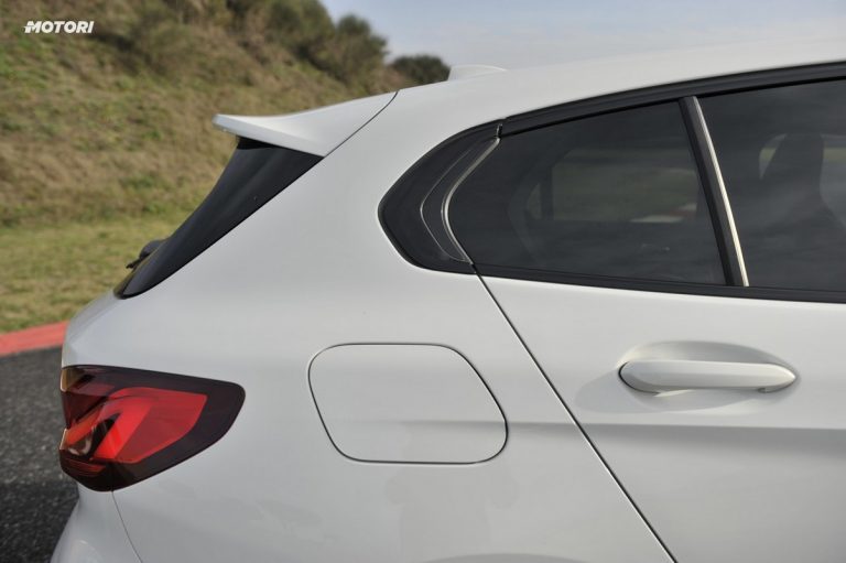 BMW M135i xDrive: la prova su strada e in pista