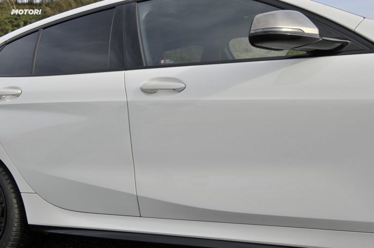 BMW M135i xDrive: la prova su strada e in pista