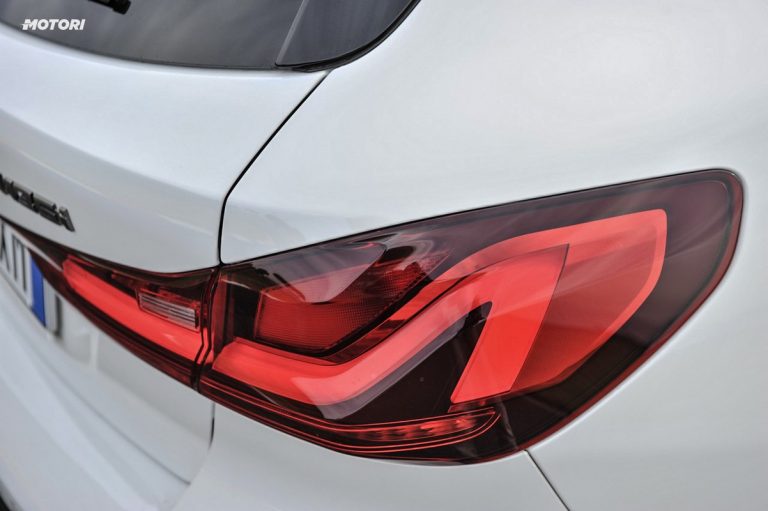 BMW M135i xDrive: la prova su strada e in pista
