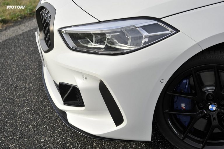 BMW M135i xDrive: la prova su strada e in pista