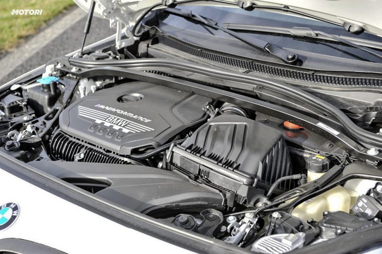 BMW M135i xDrive: la prova su strada e in pista