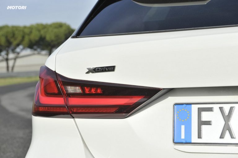 BMW M135i xDrive: la prova su strada e in pista