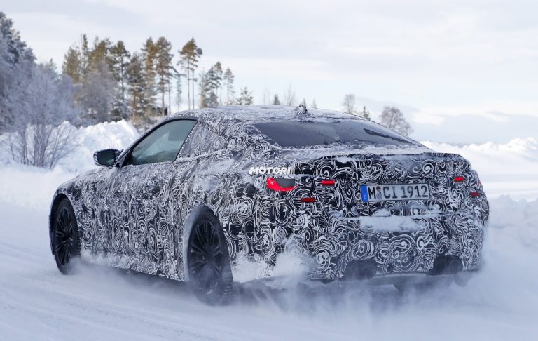 Nuova BMW M4: le foto spia